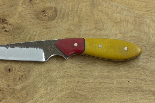 194mm 'Pointy' Wharncliffe Neck Knife, Hammer Finish, Red / Caramel Micarta - 90grams
